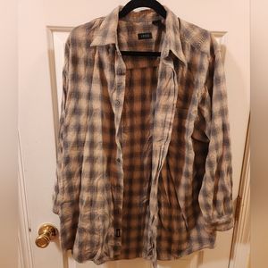 Men's Izod longsleeve flannel plaid large